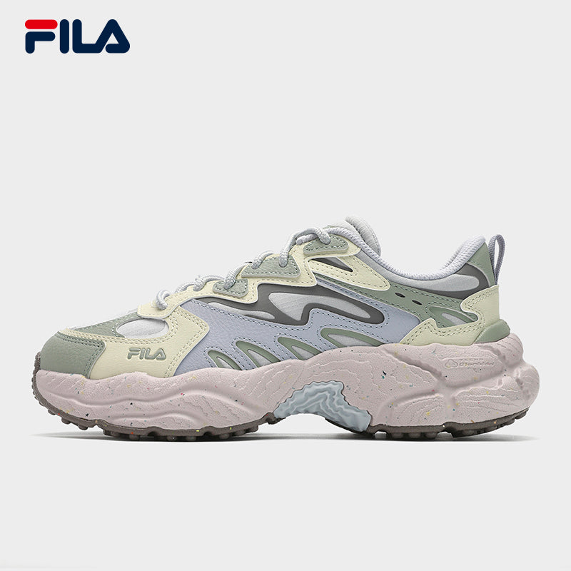 White pink fila on sale shoes