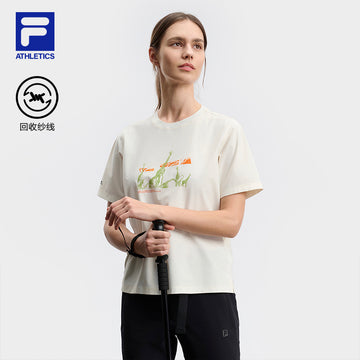 FILA CORE ATHLETICS EXPLORE NATURE'S WONDER Women Short Sleeve T-shirt (Orange / White)