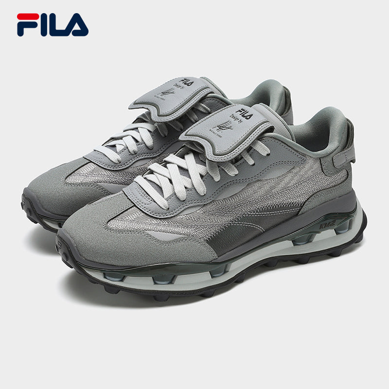 FILA CORE FASHION KM 2 Men Sneakers (Grey / Coral/Blue)