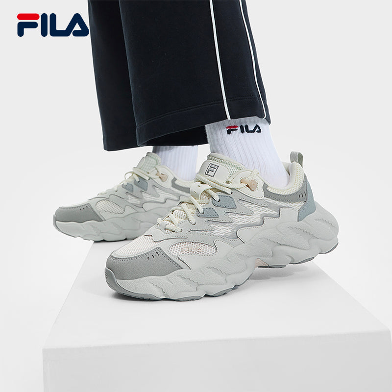 FILA CORE FASHION FERN 2 SO Women Sneakers (Grey / Light Pink)