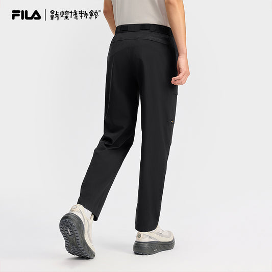 FILA CORE ATHLETICS EXPLORE X DUNHUANG MUSEUM Men Woven Pants (Black)