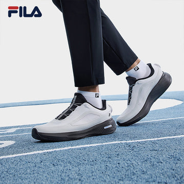 FILA CORE ATHLETICS BOA NUVOLE 3 RUN Men Sneakers (Black / White)