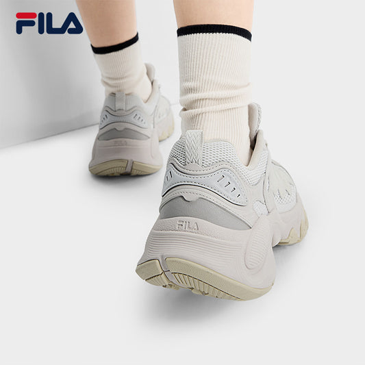 FILA CORE FASHION TRUFFLE Women Sneakers (Black / White/Blue)