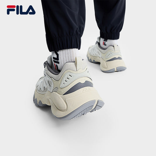 FILA CORE FASHION TRUFFLE Men Sneakers (Black / White)